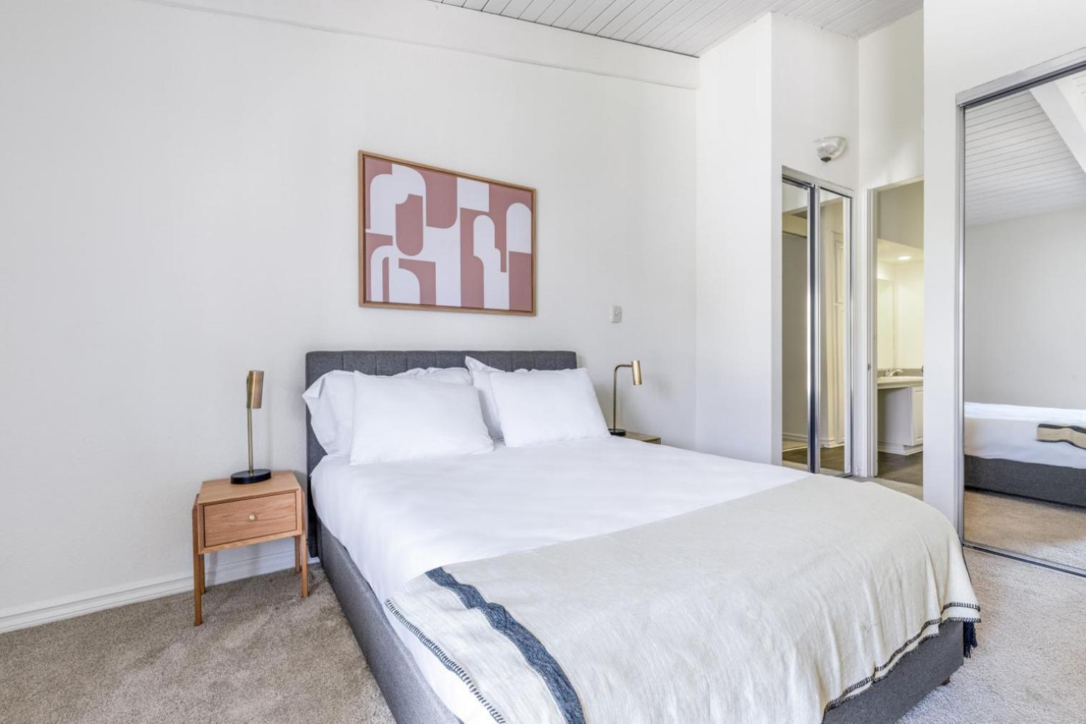 Apartment Culver 2br W Gym Pool Nr Shops Lax-330