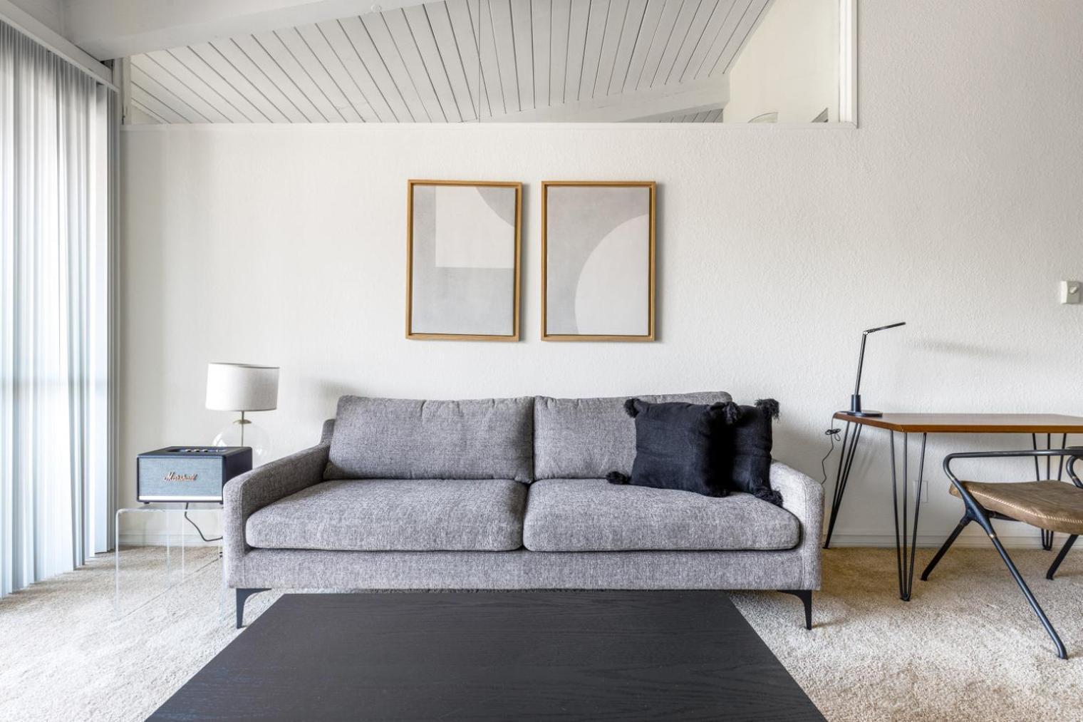 Culver 2br W Gym Pool Nr Shops Lax-330 *